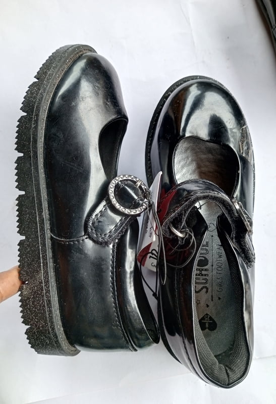 DURABLE HIGH QUALITY GIRLS BUCKLE SHOE (BLACK) - UK STOCK SHOES DURABLE HIGH QUALITY GIRLS BUCKLE SHOE (BLACK) - UK STOCK SHOES