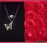 LOVE FOREVER GIFT PACK (RING, EARRINGS + ROSE PETALS) LOVE FOREVER GIFT PACK (RING, EARRINGS + ROSE PETALS)