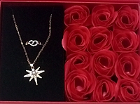 LOVE FOREVER GIFT PACK (RING, EARRINGS + ROSE PETALS) LOVE FOREVER GIFT PACK (RING, EARRINGS + ROSE PETALS)