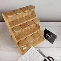 12 PIECES SPICE CONTAINERS WITH BAMBOO LIDS AND STEP ORGANISER 12 PIECES SPICE CONTAINERS WITH BAMBOO LIDS AND STEP ORGANISER